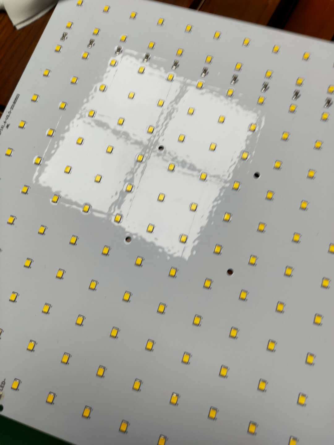 量子板八爪魚(yú)防水加工服務(wù)